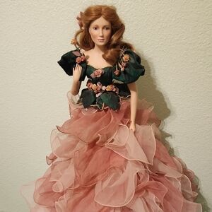 Vintage | Franklin Heirloom The Rose Princess Porcelain Blonde